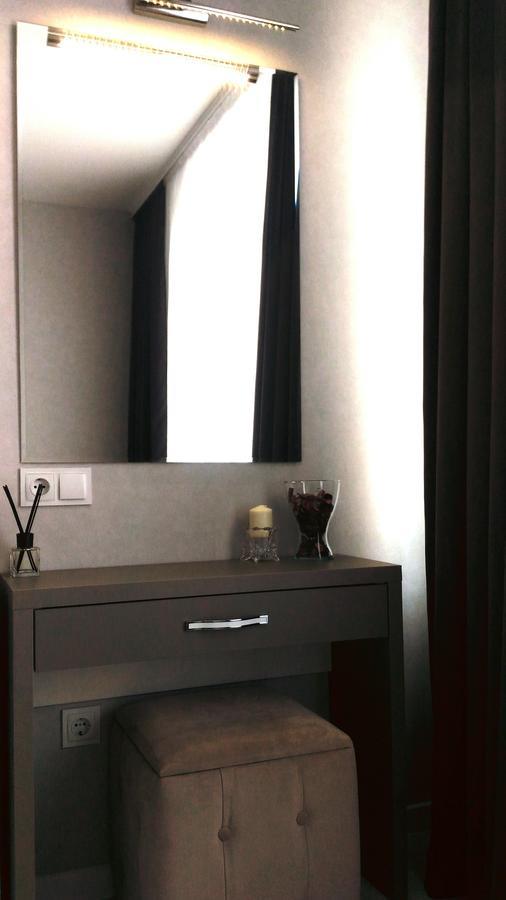 Apartament Lux Sect. Riscani Chisinau Ngoại thất bức ảnh