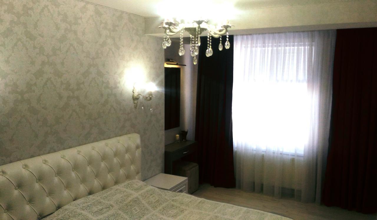 Apartament Lux Sect. Riscani Chisinau Ngoại thất bức ảnh